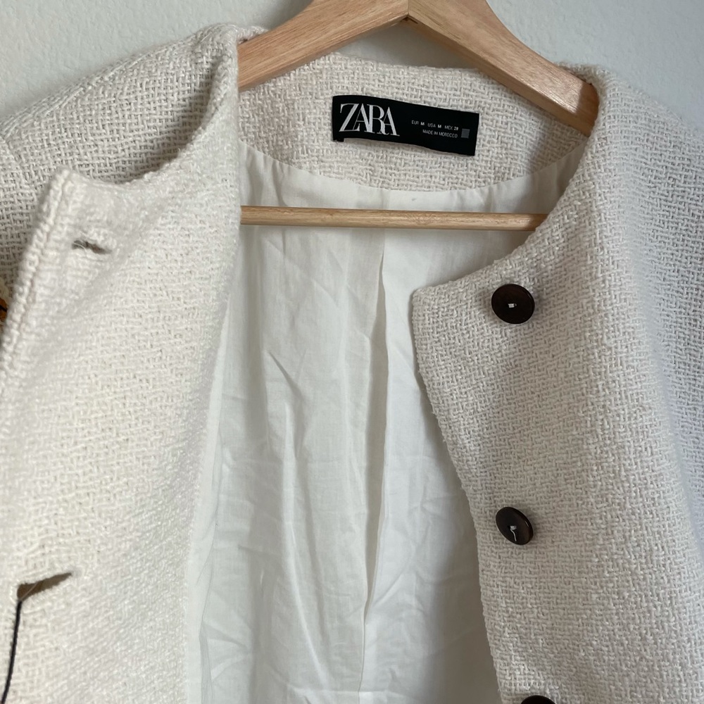 Zara Textured Jacket With Contrasting Piping - Picture 7 of 16